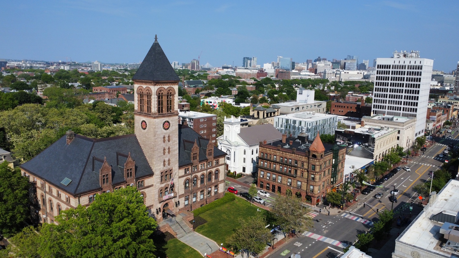 Home for sell inJamaica Plain