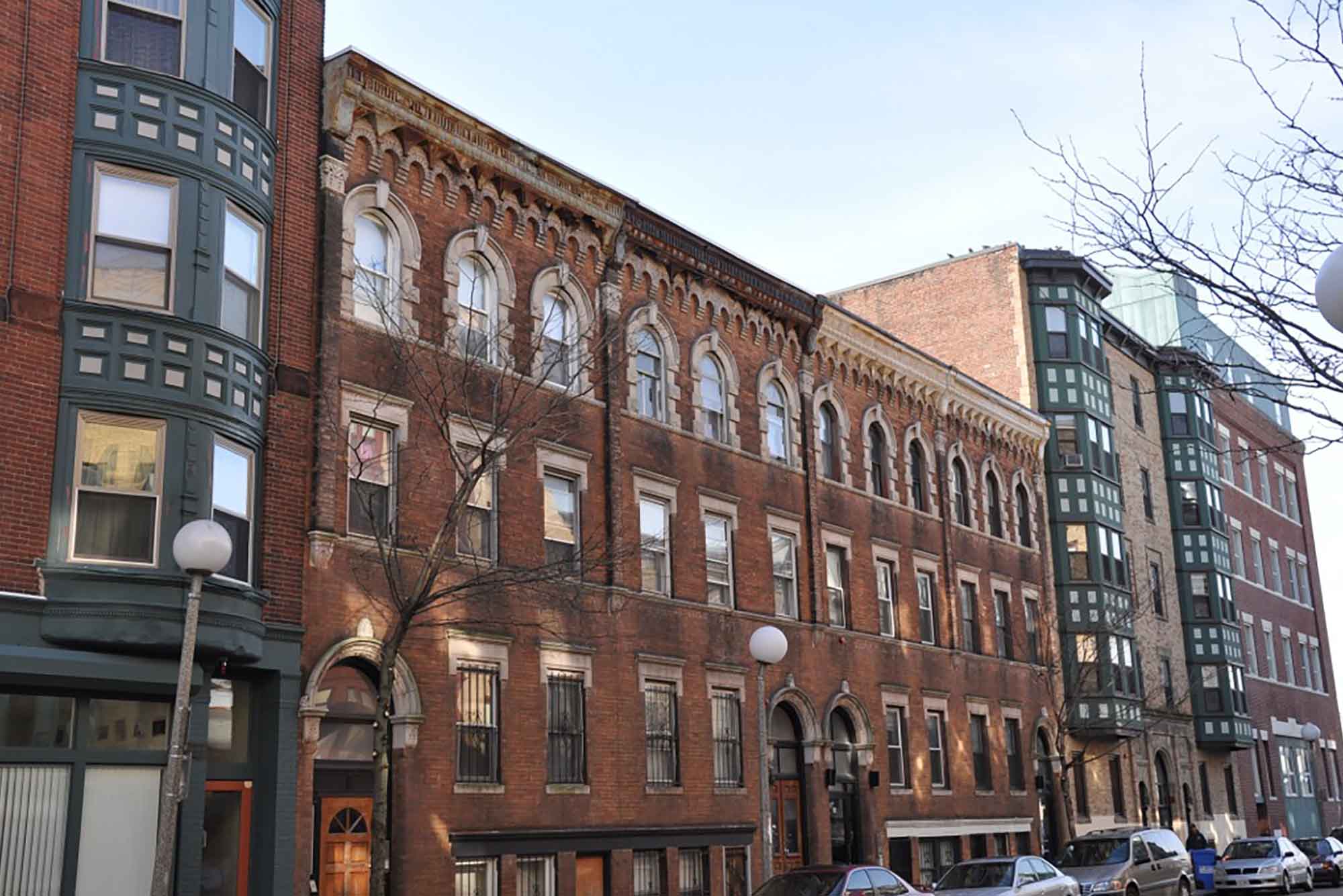 Home for sell in West Roxbury city